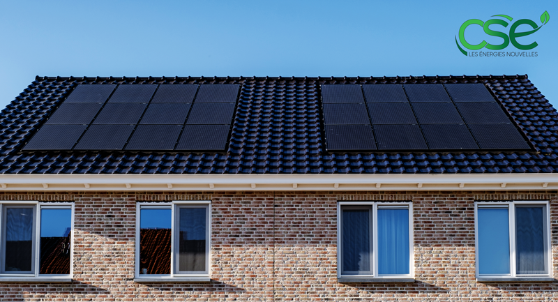 Maison avec panneaux photovoltaïques - Cap Soleil Energie