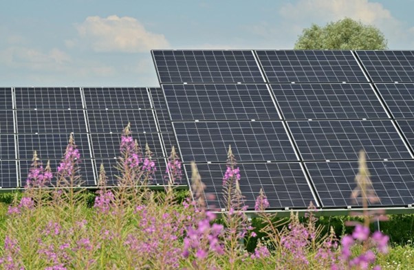 Poids des panneaux solaires, pose au sol.