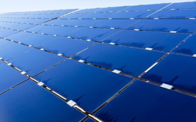 Panneau solaire polycristallin : quels sont les avantages et inconvénients ?