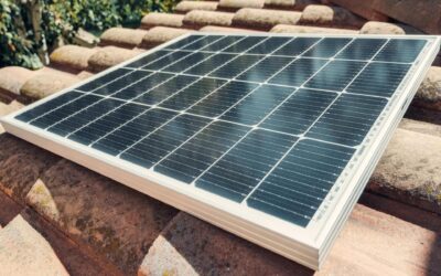 Panneau solaire à brancher sur prise 220v : découvrez l’avis de Cap Soleil Energie