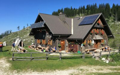 Panneau solaire hybride : tout savoir sur cette solution solaire 2 en 1