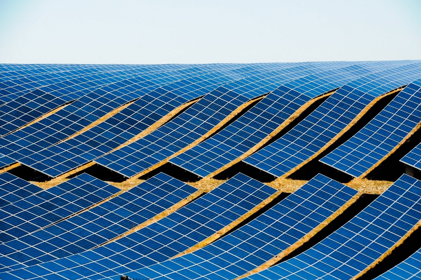 Passer à l’énergie solaire. Image par Grégory ROOSE de Pixabay.